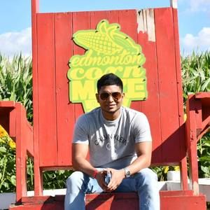 Meet your Posher, Dinusha